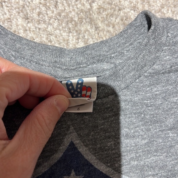 NFL T-shirt - Picture 2 of 2